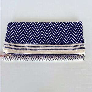Tribe Alive fold over Black and White Atiltan Brocade clutch NWOT